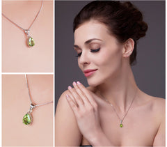 Beautiful Faceted Crystal  Necklace